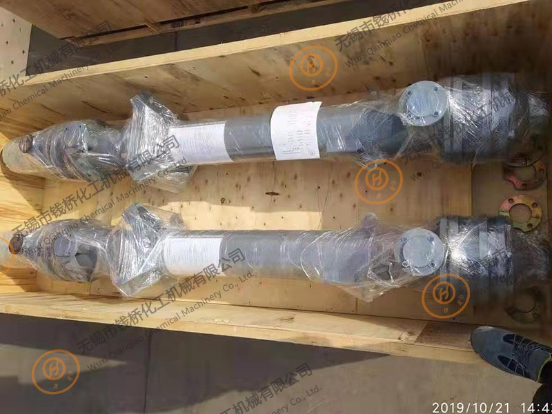 裝箱待發貨的碳化硅換熱器1